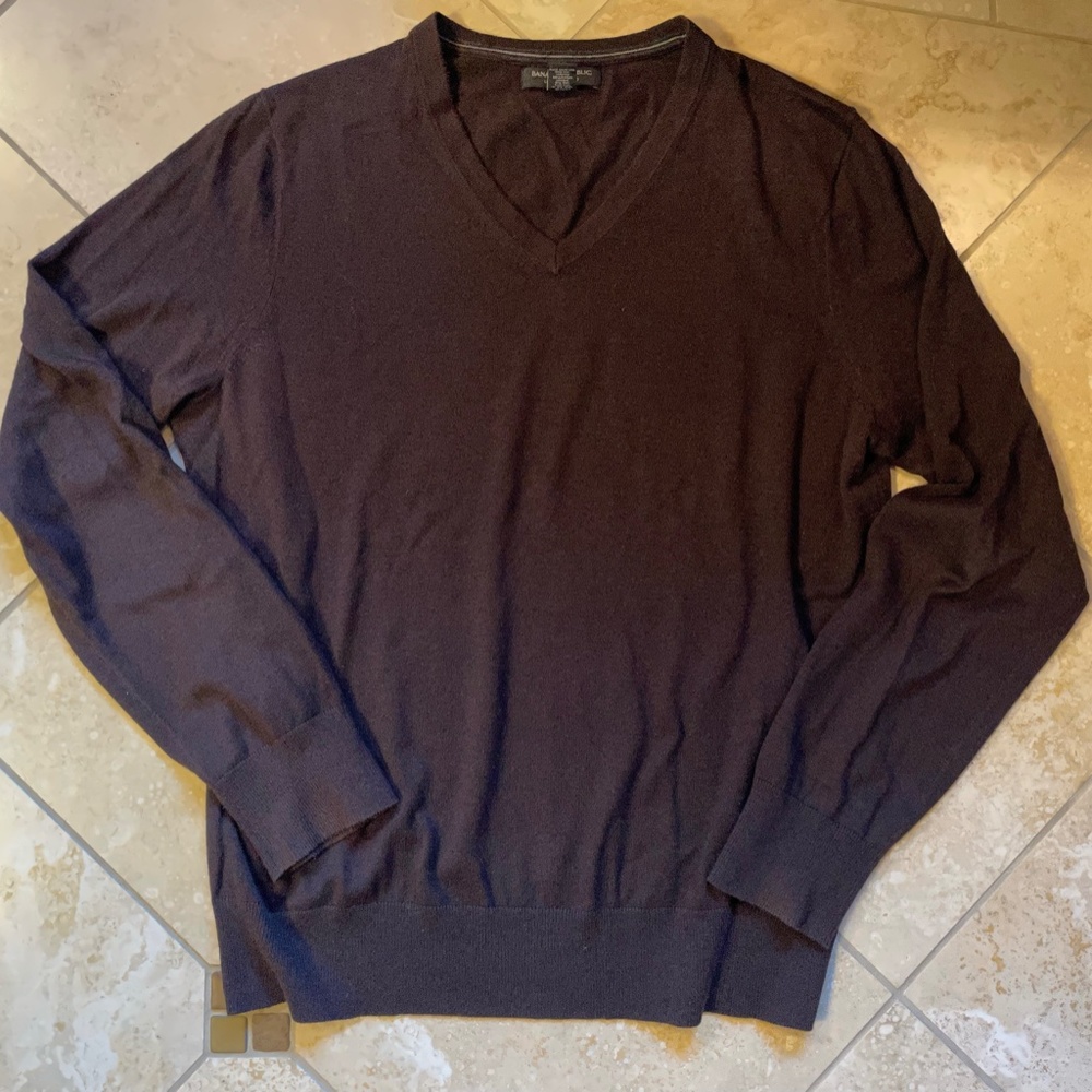 Banana Republic Men's V-Neck Sweater - Dark Brown